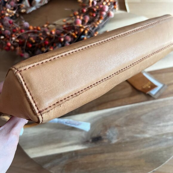 Margot New York Jules LEATHER Purse Accordion Crossbody Tan Cognac $150 NWT - Picture 4 of 12